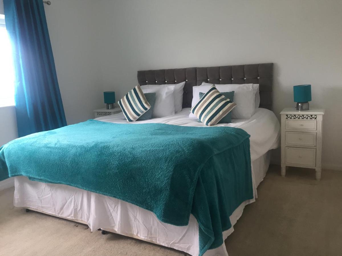 Sea Bean 2 Bedroom House Tenby Pet Friendly Holiday home Manorbier