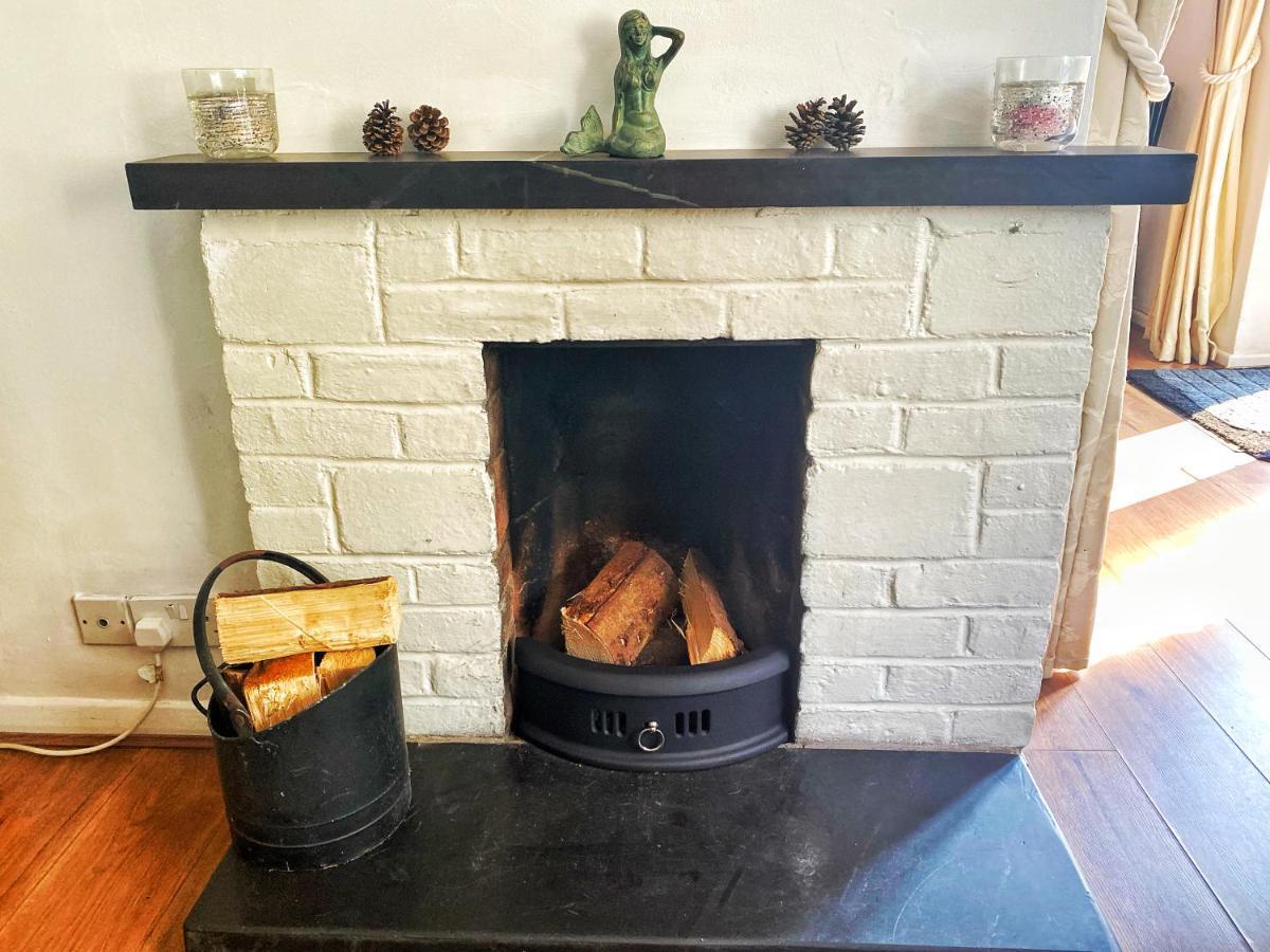 Sea Bean 2 Bedroom House Tenby Pet Friendly
